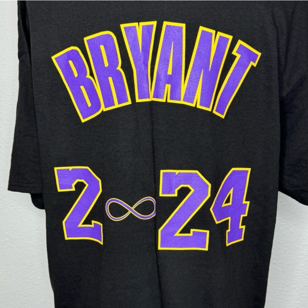 Delta, Kobe Bryant Graphic Shirt Sleeve TShirt, XL NWOT - Picture 2 of 6